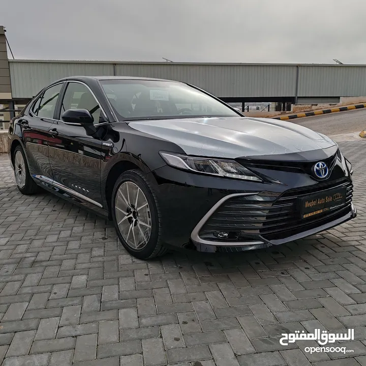 TOYOTA Camry 2024 GLE- وارد السعوديه(عبداللطيف جميل)