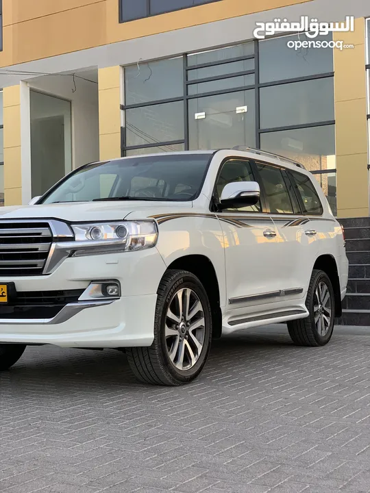 Toyota Land Cruiser 2016 model Gcc