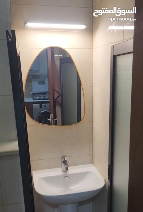 استوديو للبيع