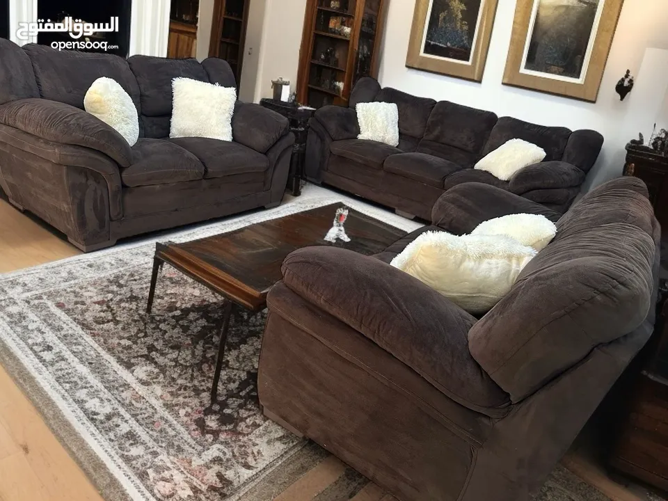 اثاث للبيع للتواصل عبر المسج