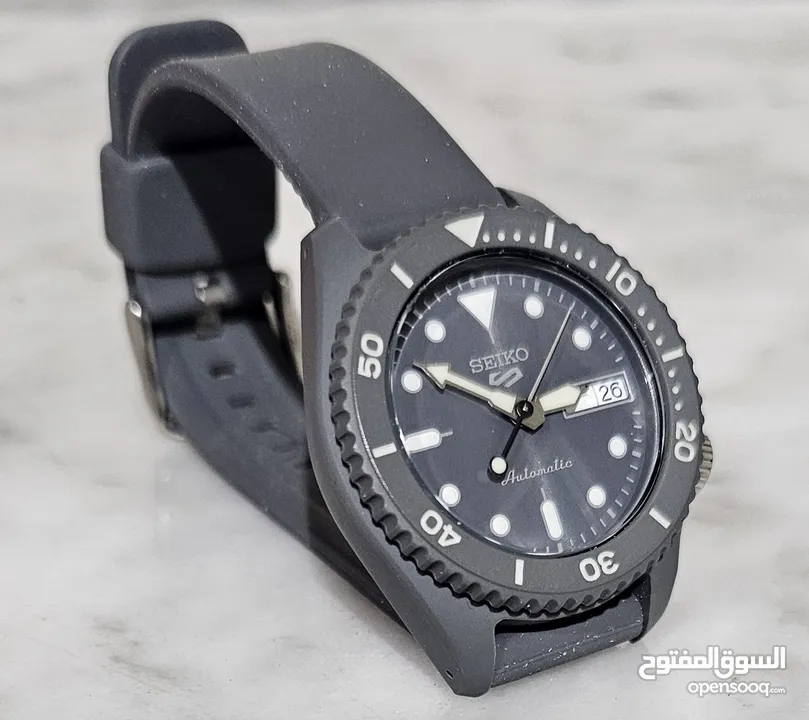 New Seiko ساعة  للبيع