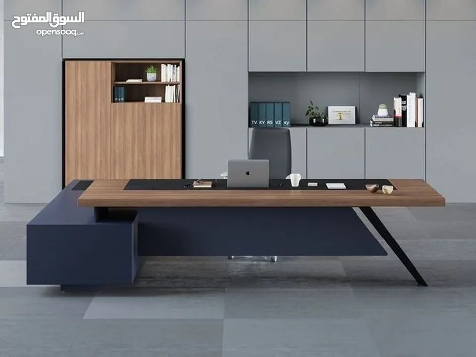عروض تصل إلى 50٪ على مكاتب المدير