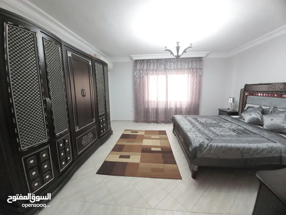 شقة فاخرة مفروشة للايجار 3 نوم في دير غبار