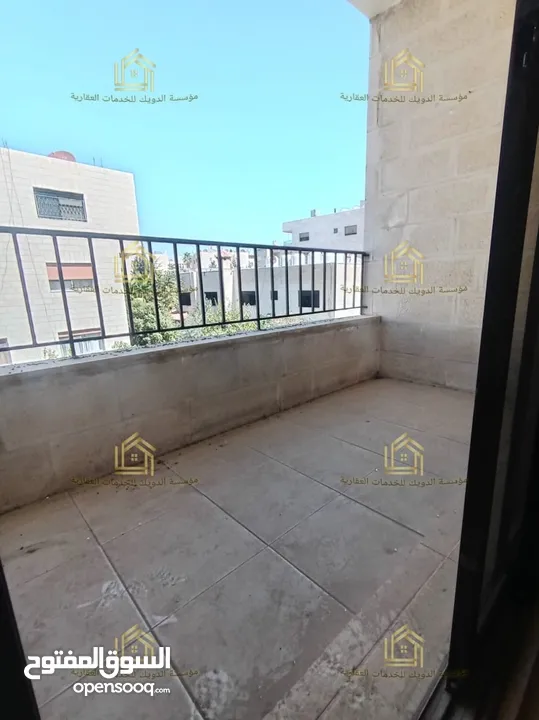 شقة من فيلا - الرابية - 4نوم 2ماستر - 330م - بلكونات بإطلالة مميزة - منطقة هادئة ومميزة