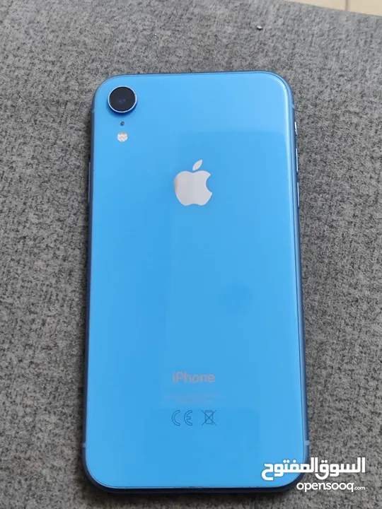 ايفون xr لون مميز