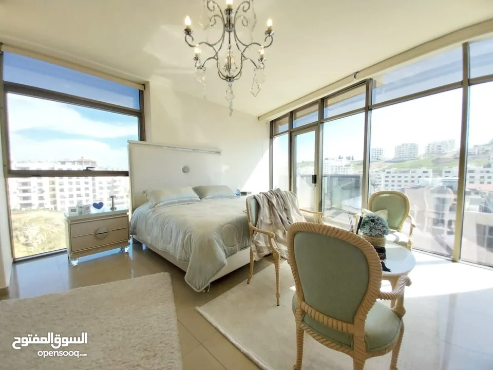 شقه طابقيه لللبيع او للايجار