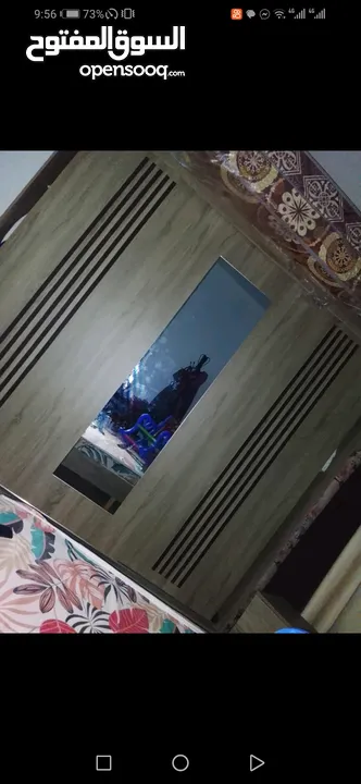 غرفة نوم بحاله الوكاله وطقم كنب بحال الوكاله سبع مقاعد للبيع بسعر مناسب