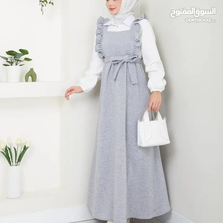 متوفر ملابس بضاعه نسائيه تركيه في فلسطين عده موديلات في شتوي وصيفي مشروع جيد للي بدو يفوت عل مجال وب