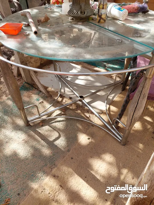 طاولة حديقة او تراس