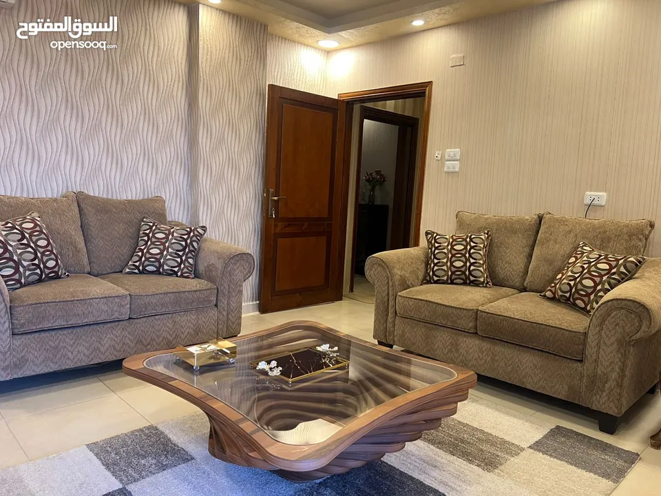 طقم كنب استعمال خفيف الوكاله
