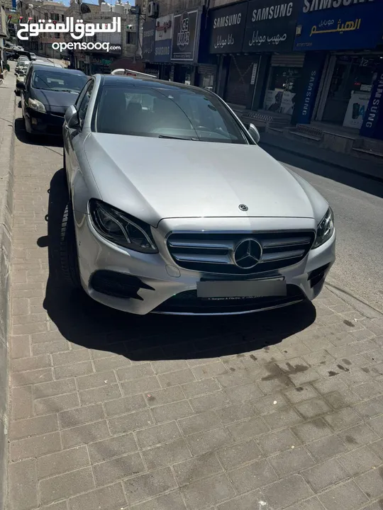 مرسيدس E200.  2018