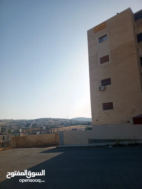 شقة سكنية للبيع اربد الحصن مقابل مسجد ظفار