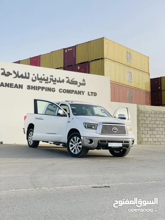 TOYOTA TUNDRA PLATINUM 2013