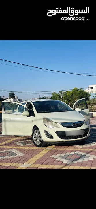 اوبل كورسا 203