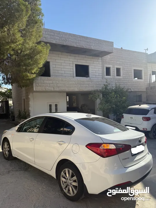 كيا سيراتو k3 سعرررررر حرررررررق حرررررررق مع فتحة سقف