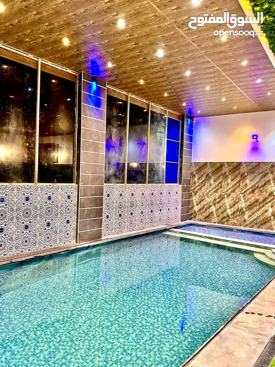 شالية كل الفصول مسبح مغلق ومدفى خصوصية عالية جلسة خارجية وباربكيو والعاب اطفال ونافورة وشلال وغيرها