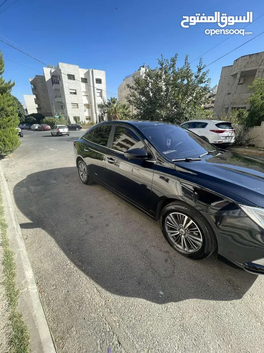 MG 5 موديل 2022 - أعلى صنف (Luxury قابل للبدل او كاش فقط)