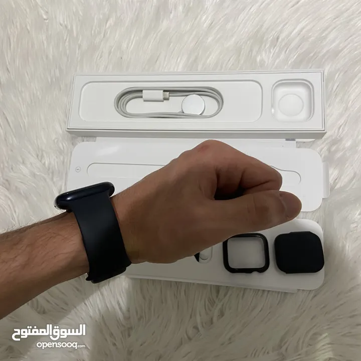 للبيع   apple watch series 8  45mm