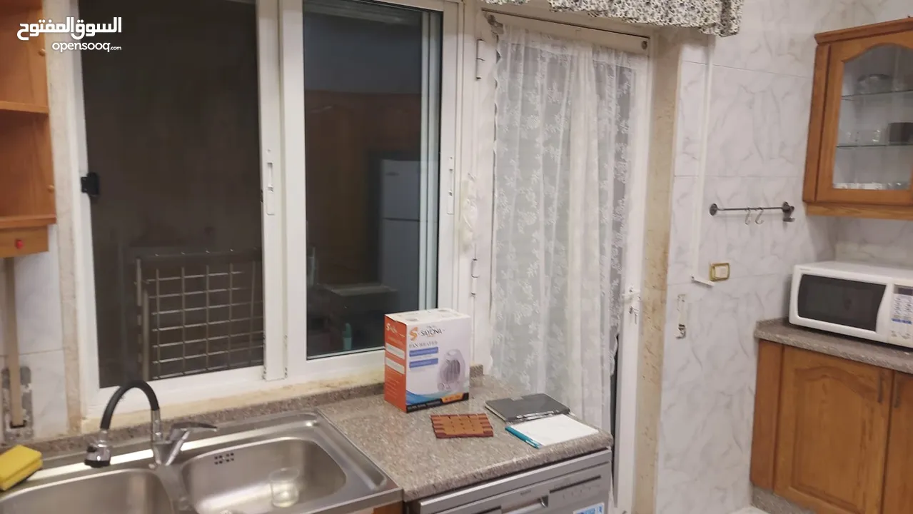 شقة نصف مفروشة للإيجار في دير غبار  ref : 14352
