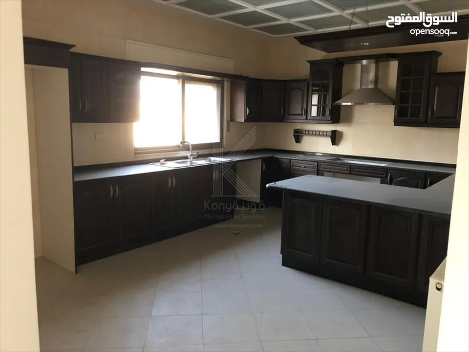 شقة مميزة للبيع في عبدون - طابق أرضي