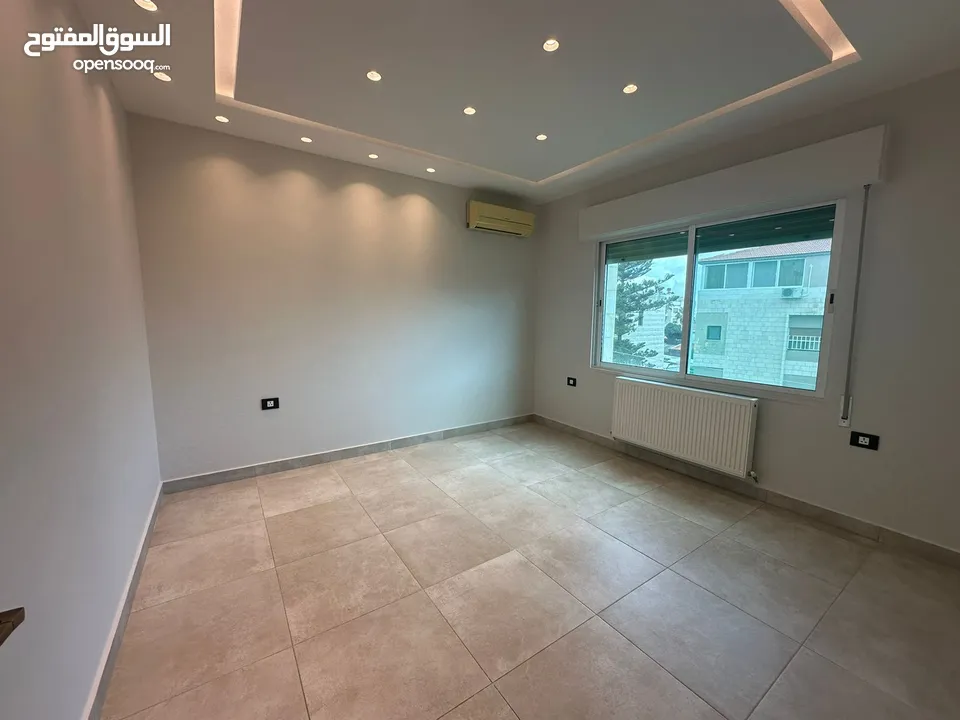 شقة محدثة بالكامل للايجار في منطقة الشميساني ( Property 36902 ) سنوي فقط