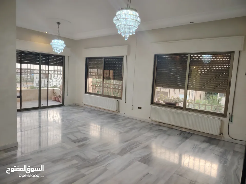 شقة للبيع الثامن حي الرونق