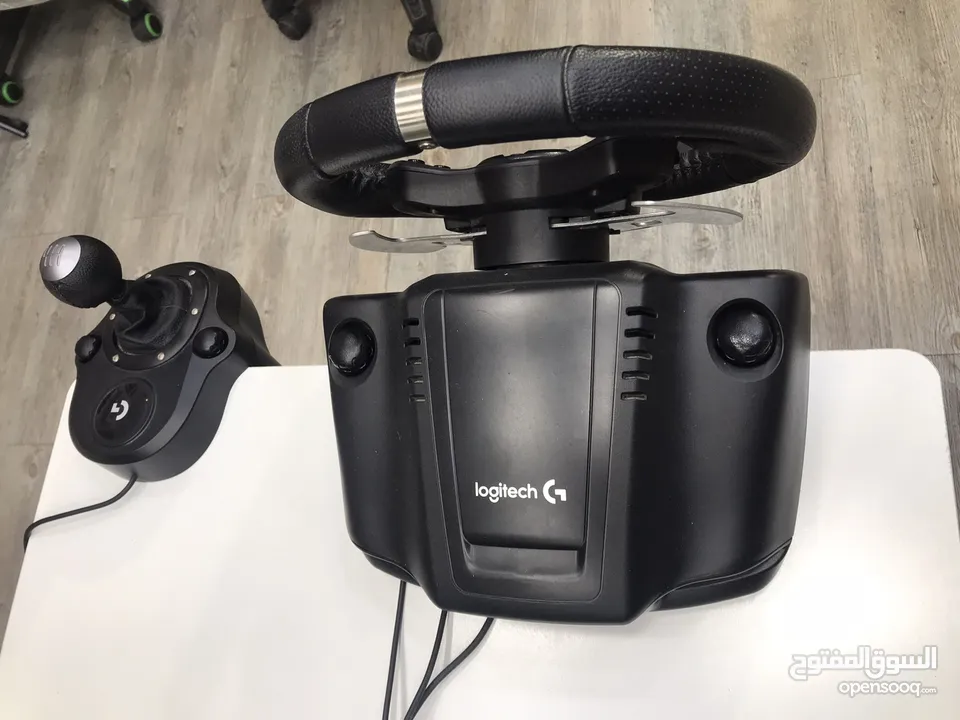 لوجيتك جي 920 ستيرنج مع دعسات  Logitech G920 Driving Force Racing Wheel and Floor Pedals
