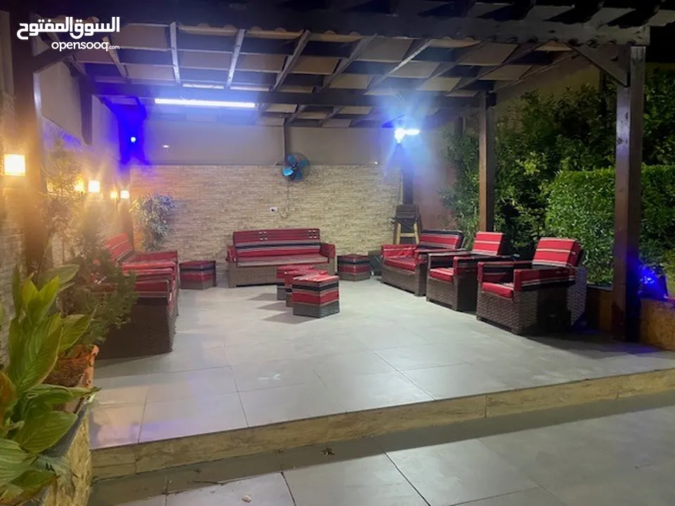 شاليه فاخر للايجار/ مزرعه