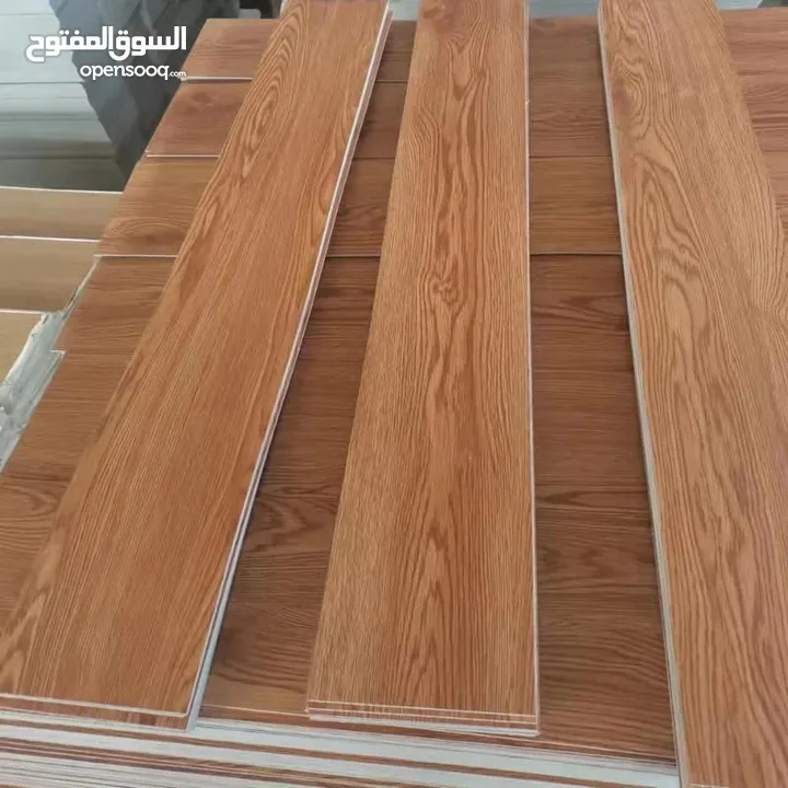 العرض الاقوى والافضل ارضيات باركيت سهلةالتركيب ملصق الأرضية  5 متر مربع كل كرتونة 36 قطع