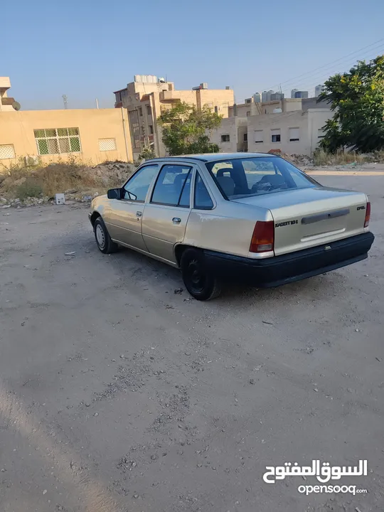 اوبل كاديت 1988 للبيع