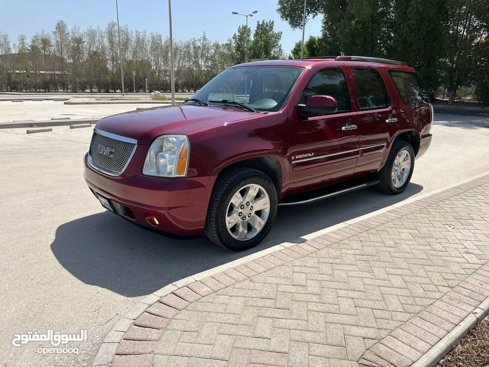 GMC ‏ Yukon Denali