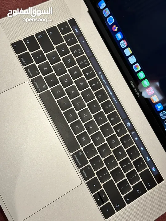 MacBook Pro 15 inch 2017 ( Urgent Sale )