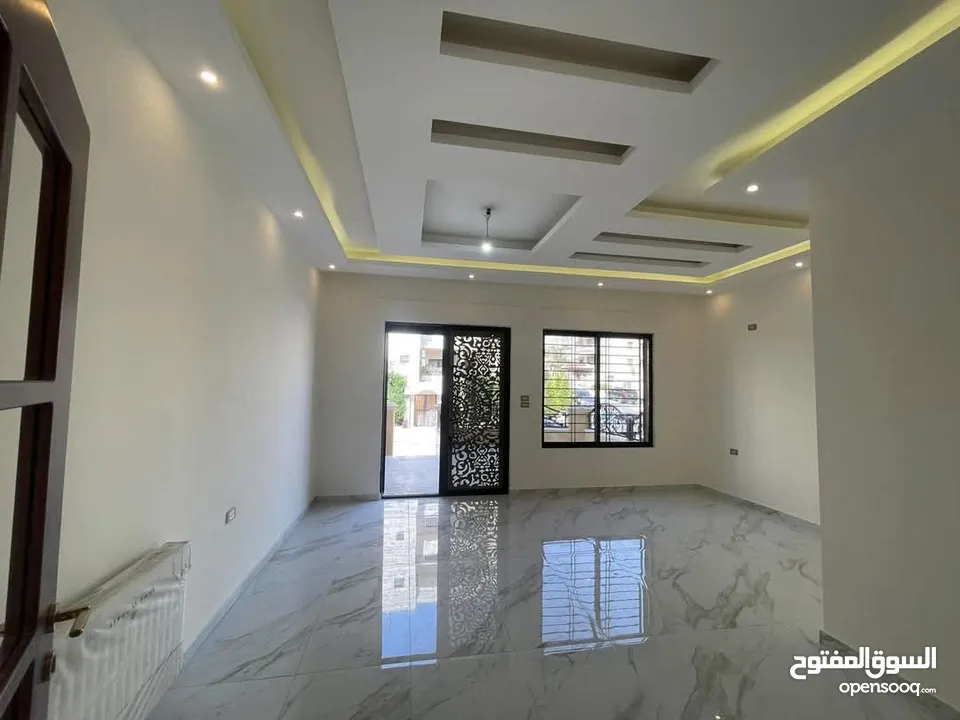 شقق فاخرة للبيع 184م الجبيهة، حي المنصور