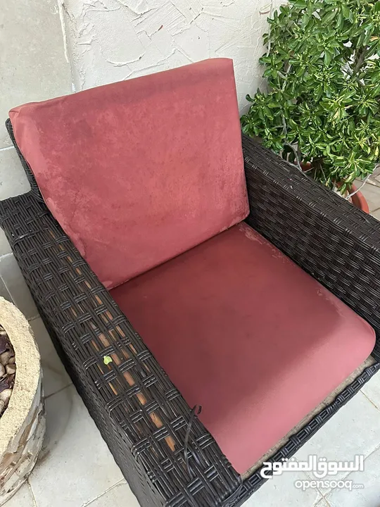 طقم راتان ومظلة ومرجيحة