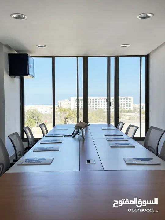 طاولة اجتماعات للمكاتب