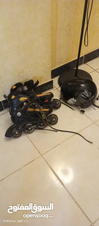 سكيت مستعمل شبة جديد استعمال خفيف جدا مع خوذة