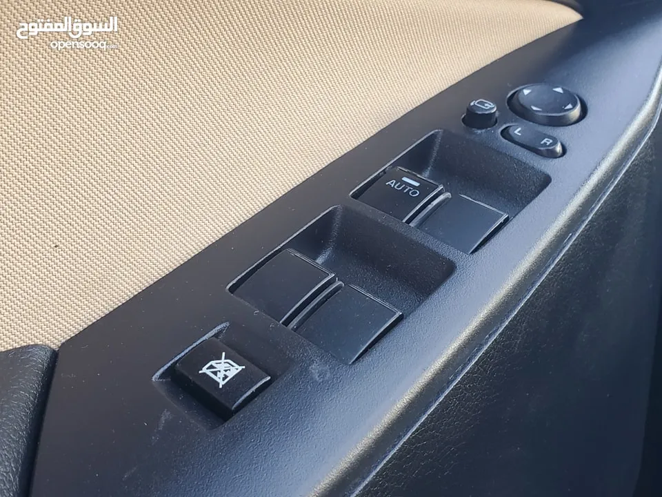 مازدا 3 زوووم موديل 2013 فل كامل مع الفتحه بأعلى صنف ومواصفات من فئتها  MAZDA 3 ZOOM MODEL 2013