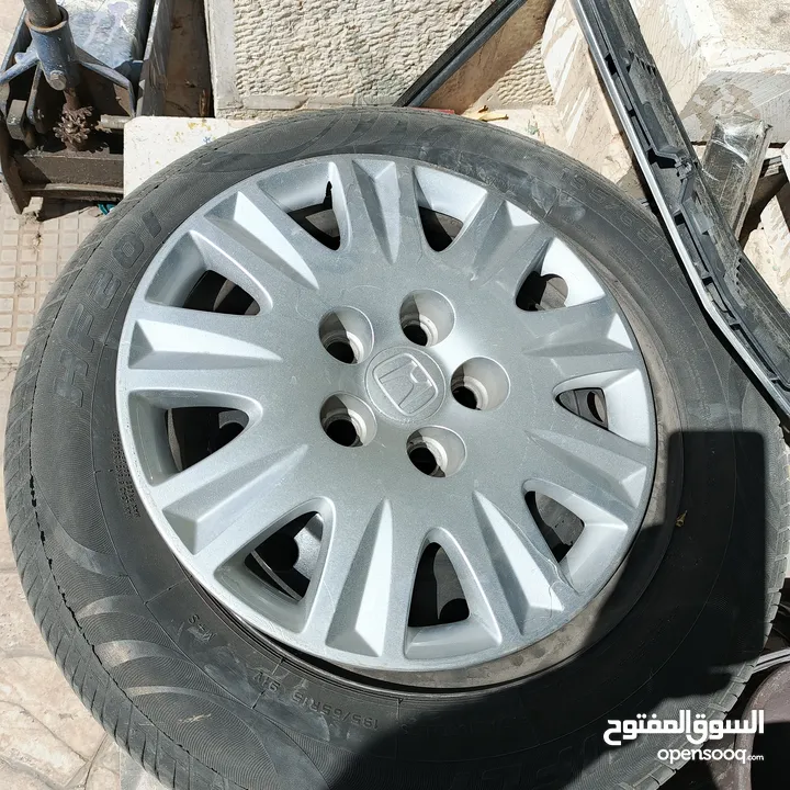 جنط هوندا سيفيك موديل 2008مع طاسات