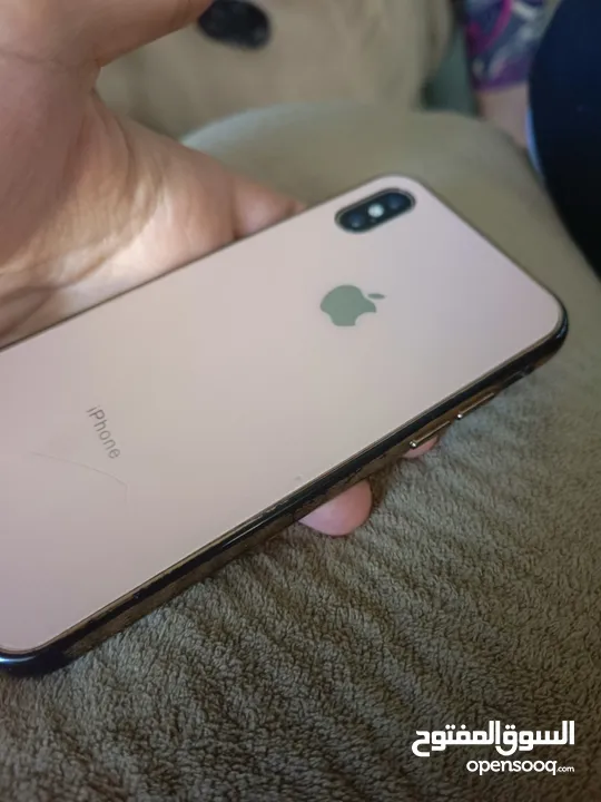 Iphone X  للتواصل على الرقم الموجود بالوصف