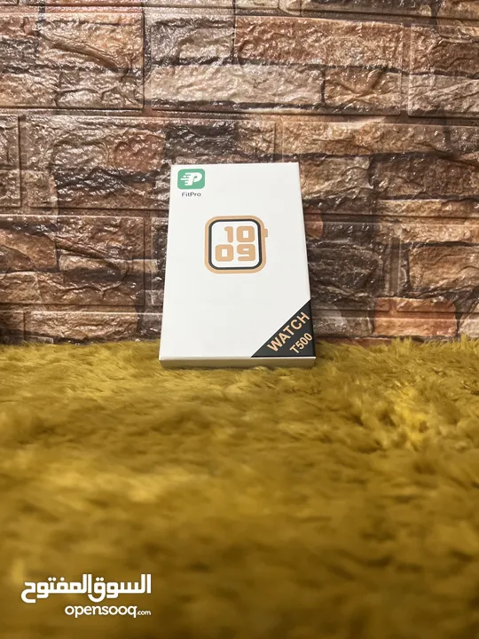 ساعة يد تتش