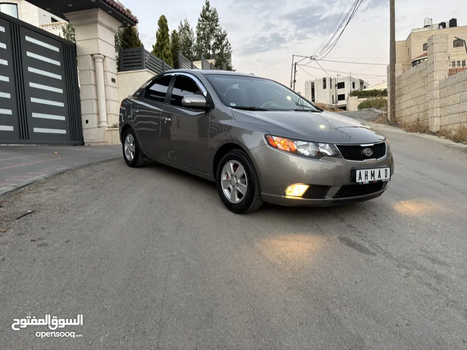 كيا فورتي 
2010/2009