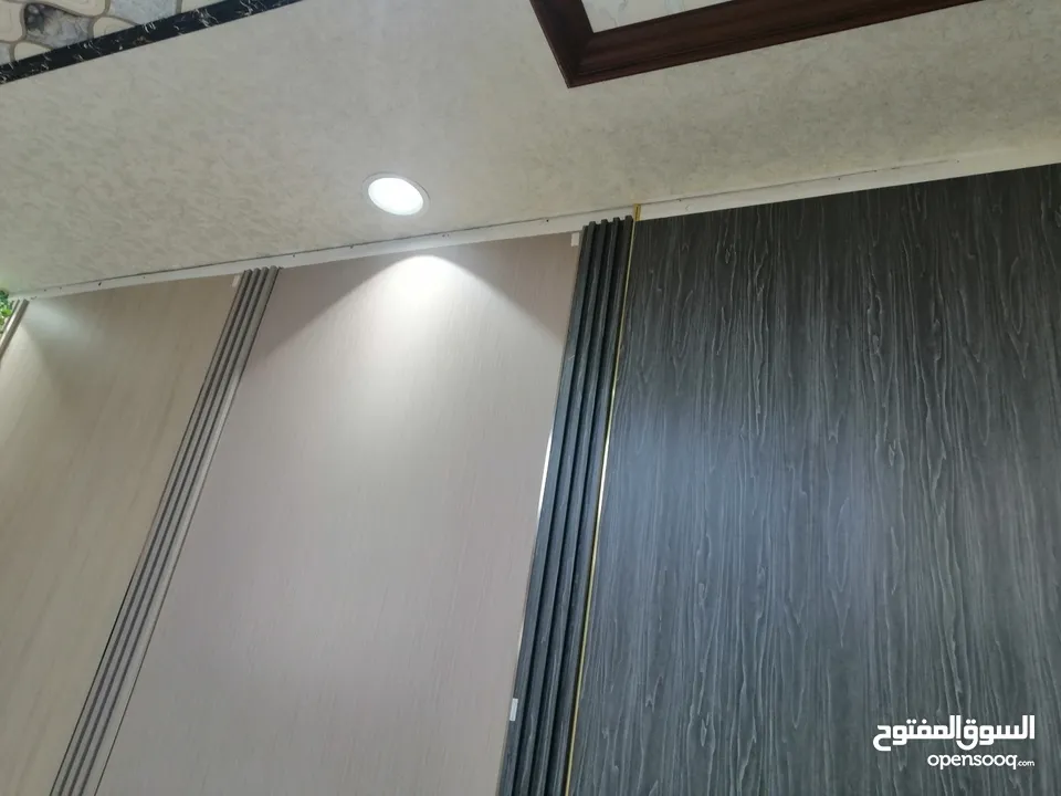 OFFICE PARTITION MIRROR GLASS