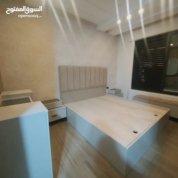 غرفة نوم جديدة لم تستعمل للبيع