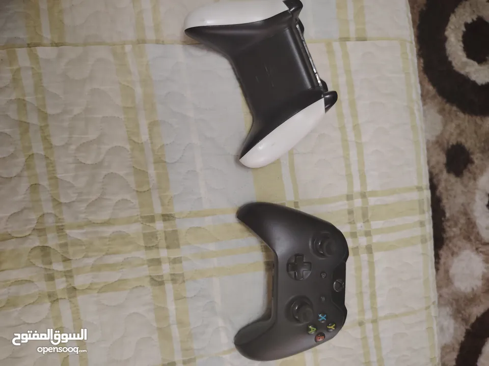 للبيع اكسبوكس ون السعر قابل للتفاوض للجادين فقط