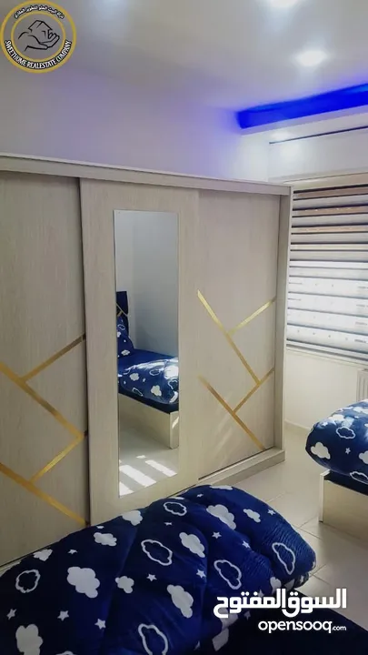 شقة مفروشة مميزة للبيع في السابع قرب جمعية خليل الرحمن طابق ثاني 93م تشطيب سوبر ديلوكس