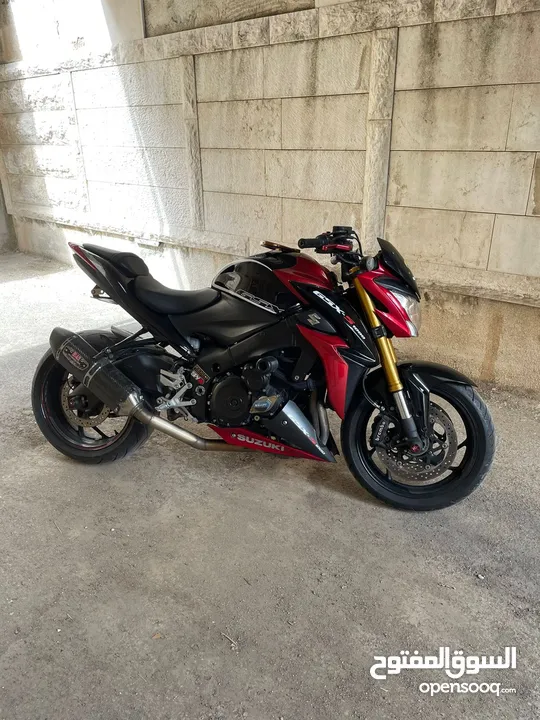 Suzuki gsxs 1000 2016