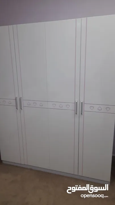 اثاث كامل للبيع استعمال بسيط