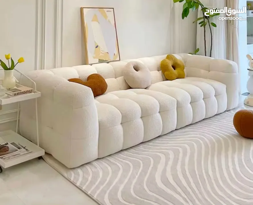 Spa beds table livingroom