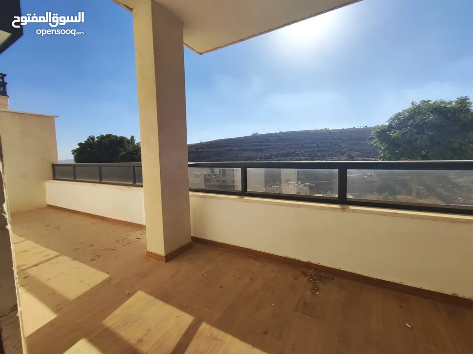 شقة مميزة قيد الفرش للإيجار – عين منجد  شارع إسكان المهندسين