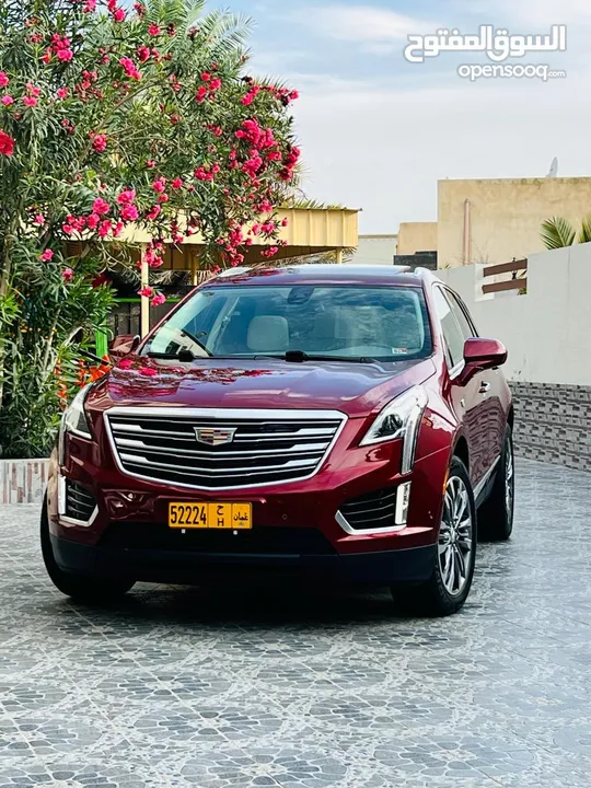 كاديلاك XT5 2018 فل مواصفات بحالة الوكالة